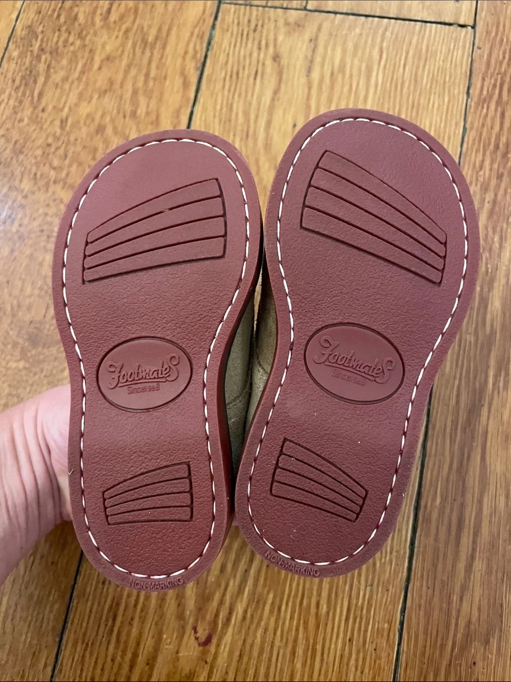 FootMates bucky size